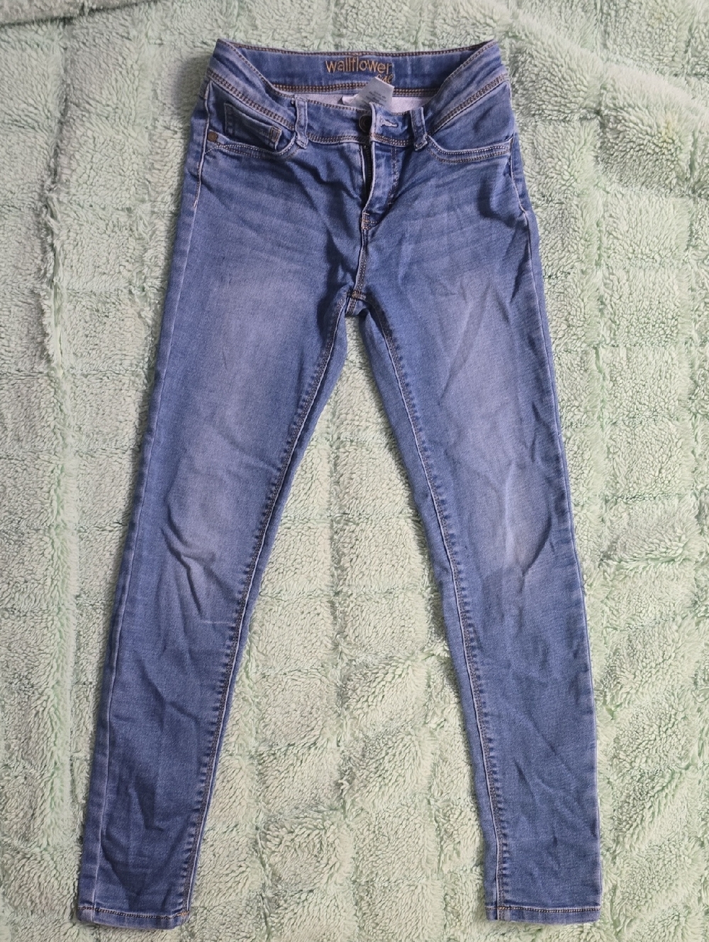 Girl's Wallflower Light Blue Skinny Jeans - Slim Fit